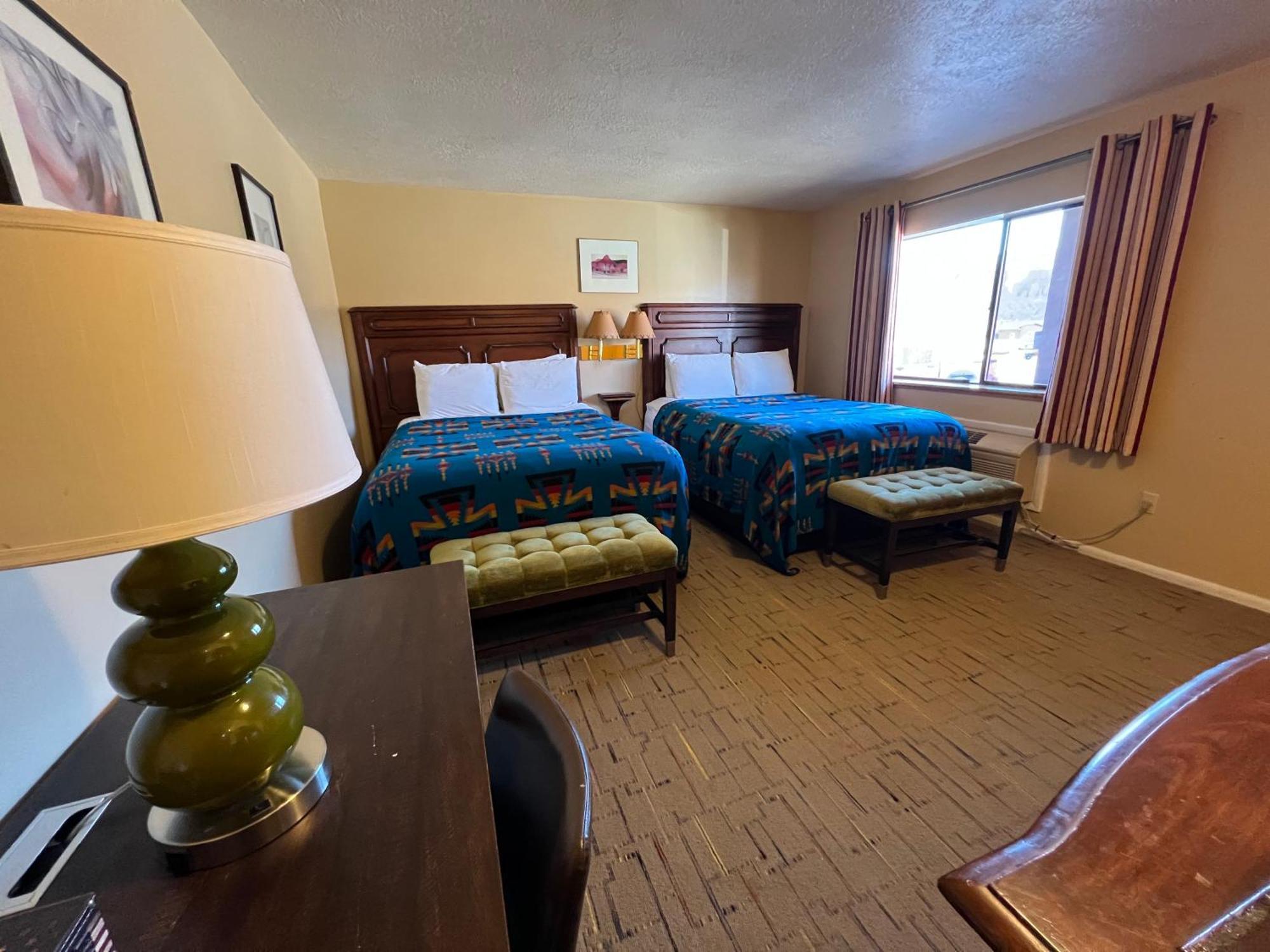 The Rim Rock Inn Torrey Exterior photo